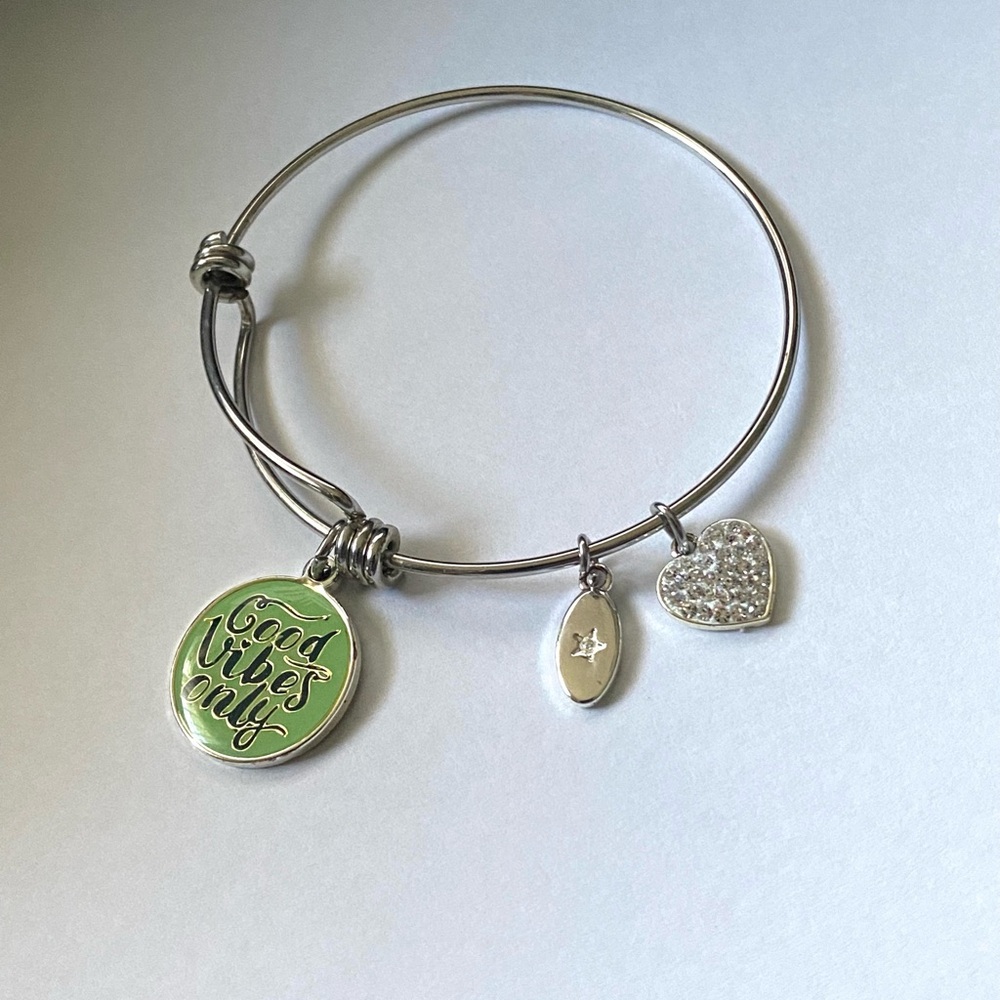 Unwritten Bangle Bracelet "Good Vibes Only" Silver Tone Charm Bangle Bracelet
